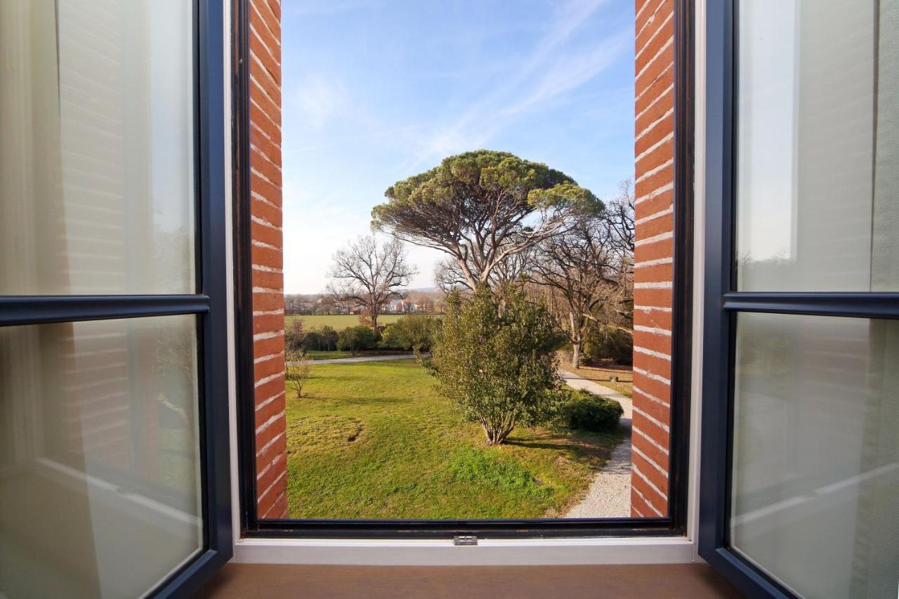 Domaine D'En Fargou Hotell Saint-Sulpice  Exteriör bild